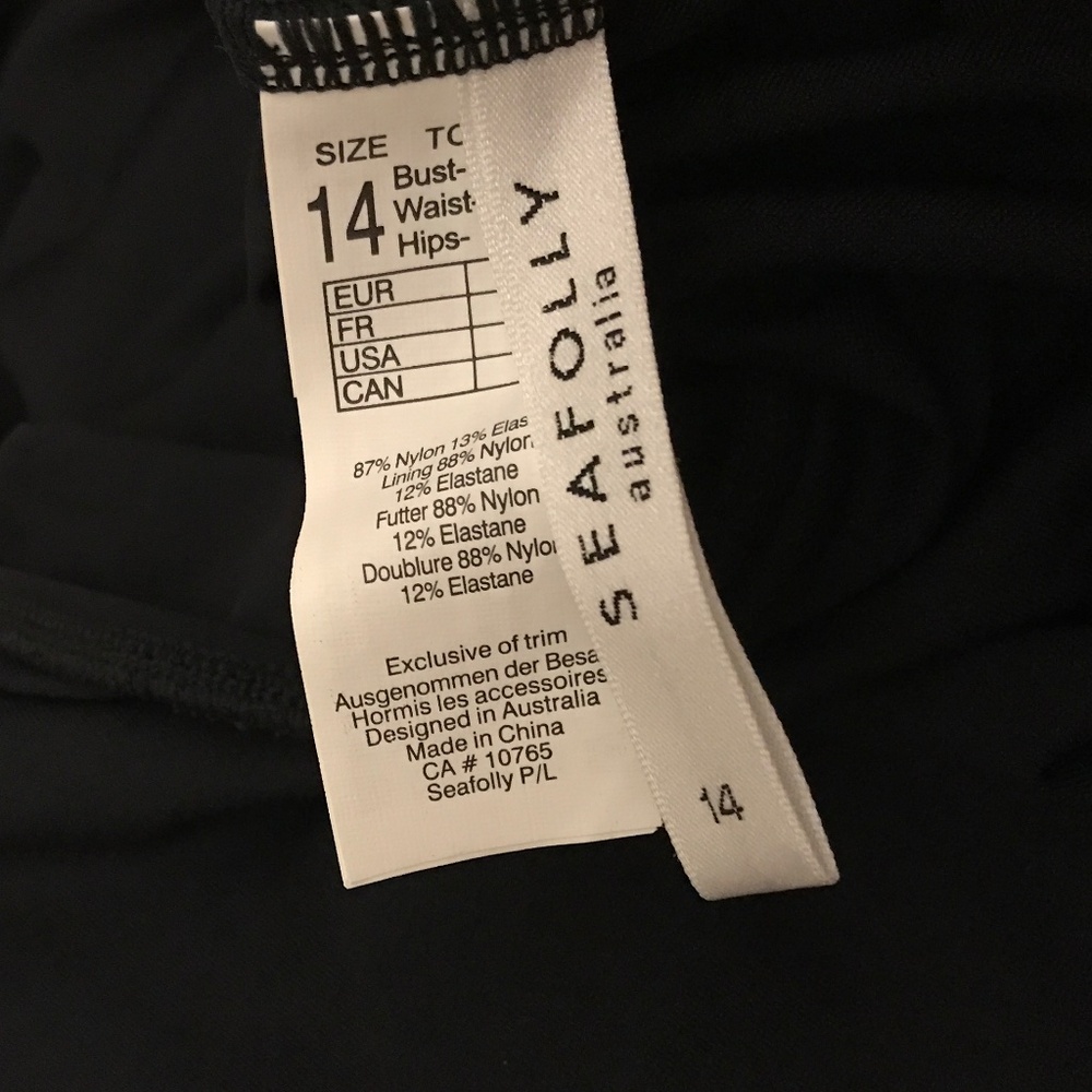 VACATION 🆕 SEAFOLLY BLACK CAP SLEAVE BLACK ONE PIECE - Picture 3 of 12